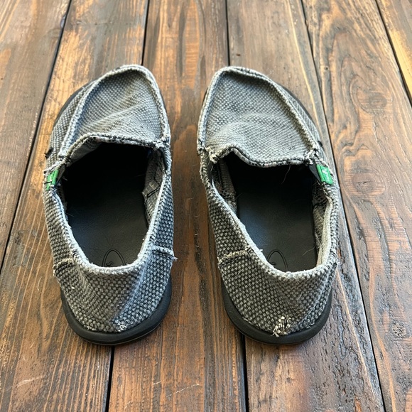 SANUK Surf Shoe  Boys Size:5   (or Women’s: 7) - Picture 6 of 9